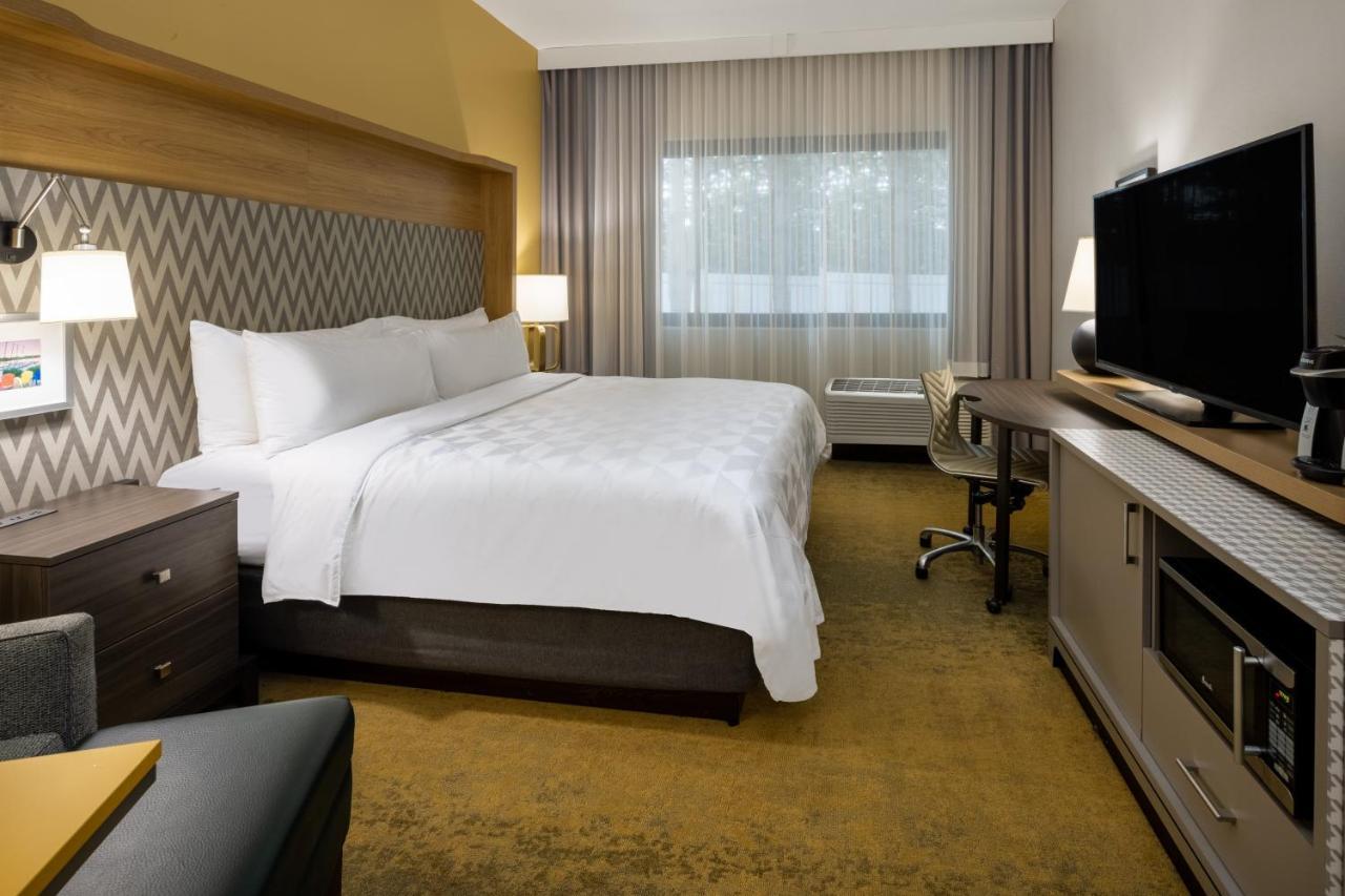 Holiday Inn - Long Island - Islip Arpt East By Ihg Holtsville Exteriör bild
