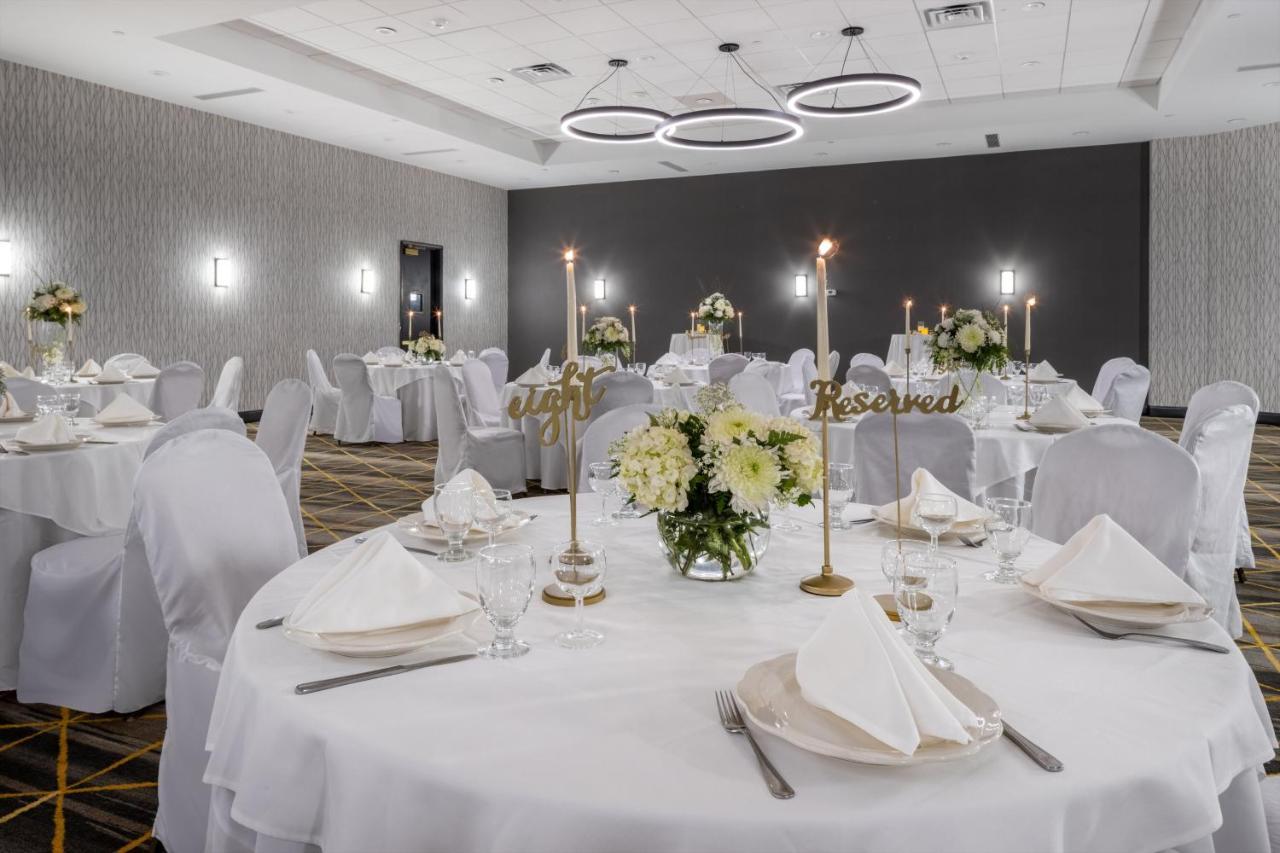 Holiday Inn - Long Island - Islip Arpt East By Ihg Holtsville Exteriör bild